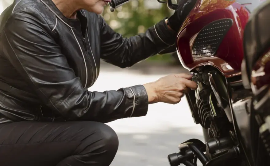 Ile pali motocykl i od czego zależy spalanie?